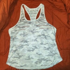 ZYIA White and Gray Camouflage Tank Top